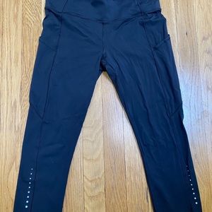 Lululemon Workout Capri Pants